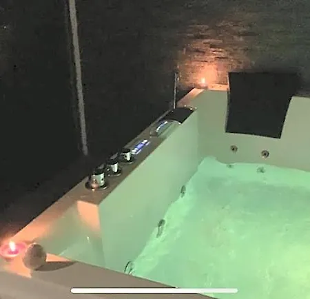 Pour Les Amoureux_val D'europe Aparthotel 3*